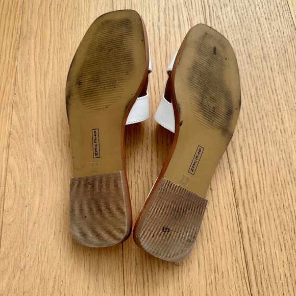 Steve Madden - HADYN Sandal WHITE LEATHER - Size 7 - Picture 4 of 6